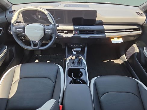 New 2026 Kia K4 EX FWD image 38