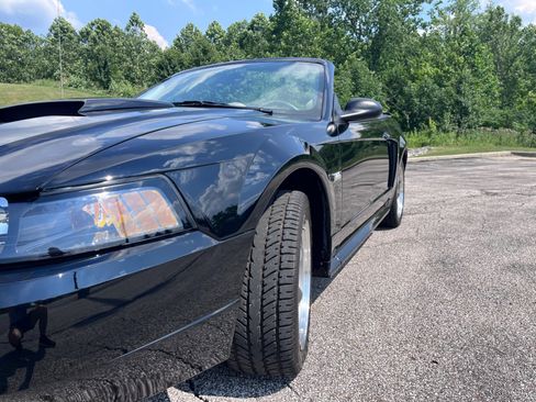 Used 2003 Ford Mustang GT RWD image 22