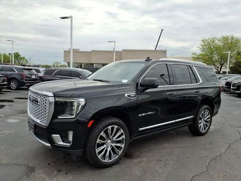 Used 2021 GMC Yukon Denali w/ Denali Premium Package AWD/4WD image 11