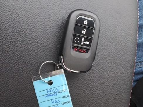 Used 2026 Honda CR-V Sport Touring image 34