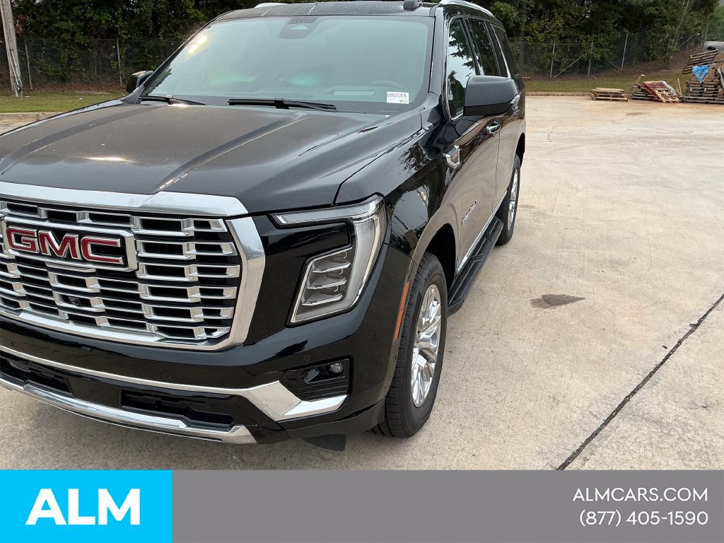 Used 2025 GMC Yukon Denali AWD/4WD image 1
