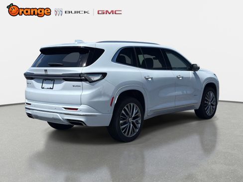 New 2026 Buick Enclave Avenir w/ Super Cruise Package FWD image 3