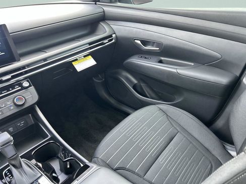 New 2026 Hyundai Santa Cruz SE FWD image 18