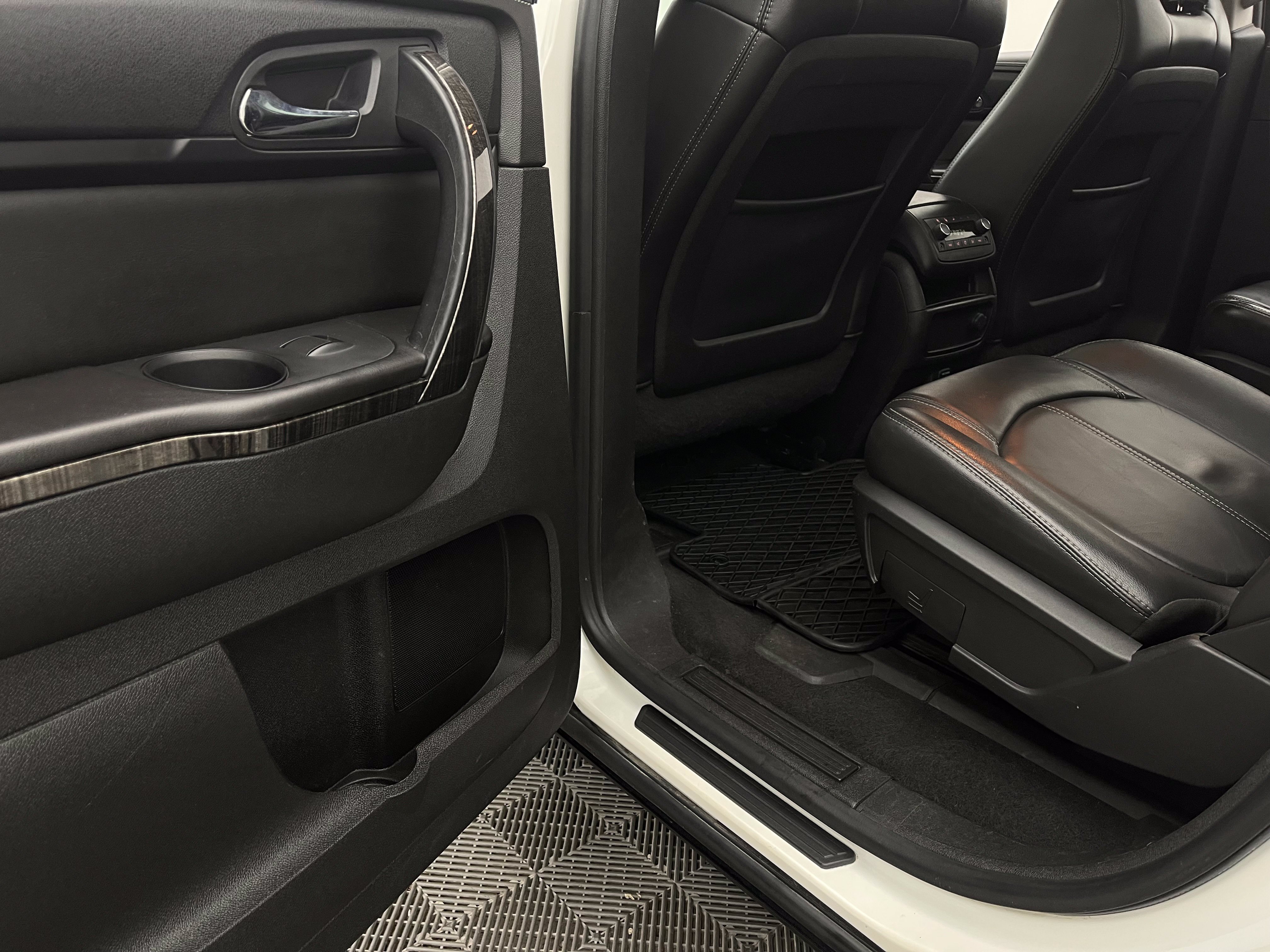 Used 2015 GMC Acadia SLT FWD image 40