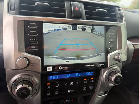Used 2020 Toyota 4Runner Limited AWD/4WD image 27