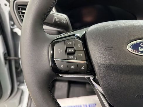 New 2026 Ford Escape SE w/ PHEV Premium Package image 19