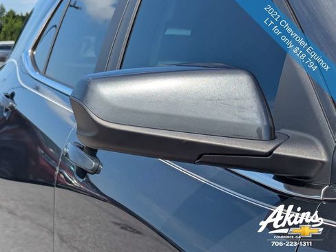 Used 2021 Chevrolet Equinox LT FWD image 11