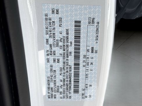 Used 2024 Ford F250 Lariat w/ Sport Appearance Package image 38