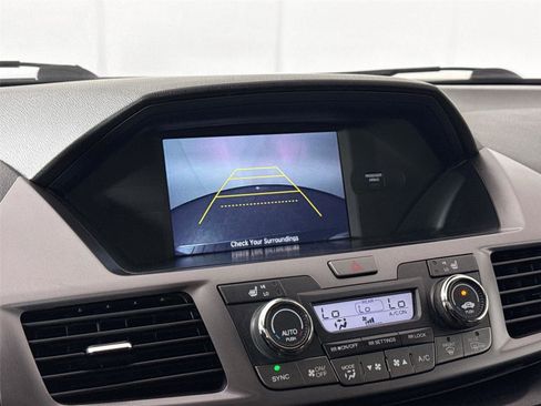 Used 2014 Honda Odyssey EX-L image 22