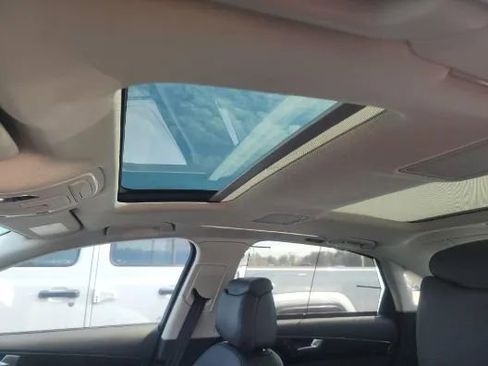 Used 2017 Audi A8 L 3.0T w/ Executive Package image 15