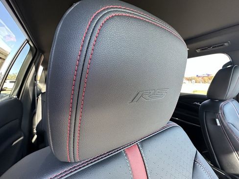 New 2026 Chevrolet Traverse RS image 14