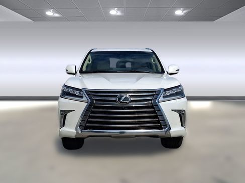 Used 2021 Lexus LX 570 4WD w/ Luxury Package image 5