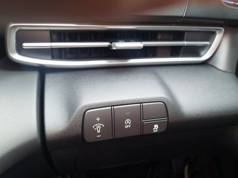 New 2026 Hyundai Elantra SE FWD image 30