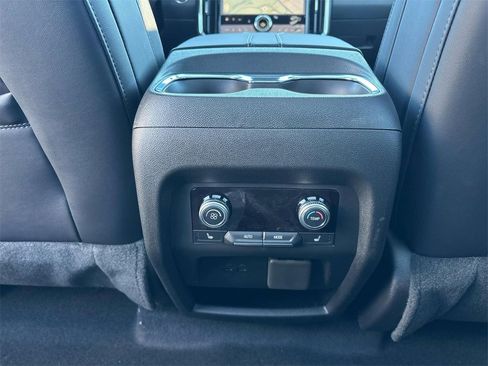 New 2026 GMC Acadia Denali w/ Super Cruise Package image 9