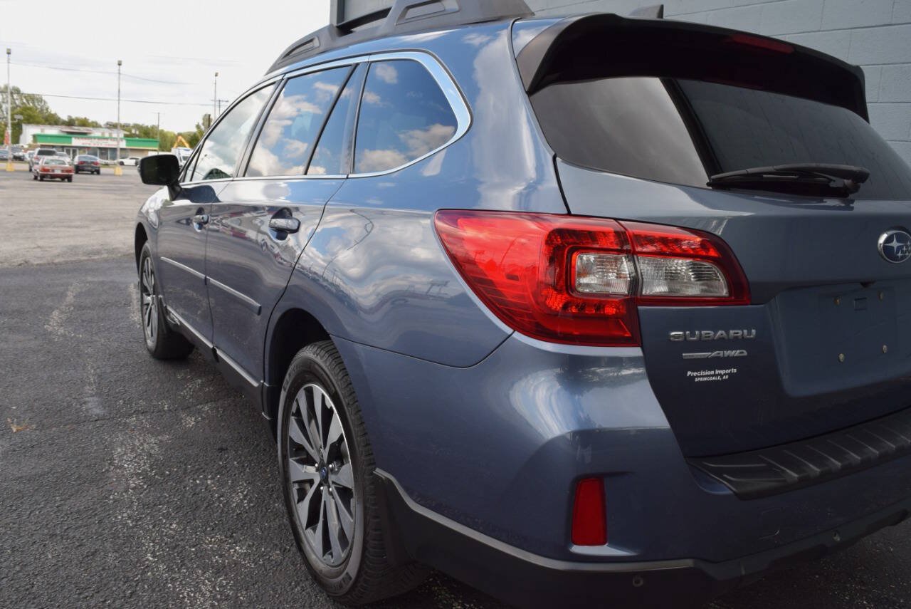 Used 2017 Subaru Outback 3.6R Limited AWD/4WD image 10