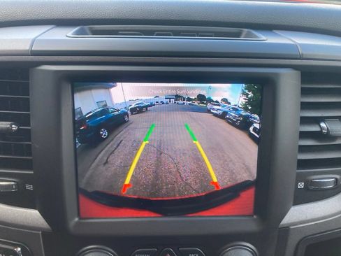 Used 2022 RAM 1500 Express w/ Wheel & Sound Group AWD/4WD image 29