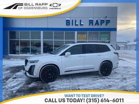 Used 2023 Cadillac XT6 Sport w/ LPO, ONYX Package image 1