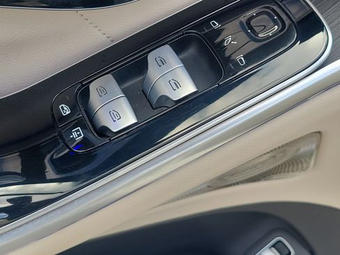 Used 2022 Mercedes-Benz S 500 4MATIC image 18