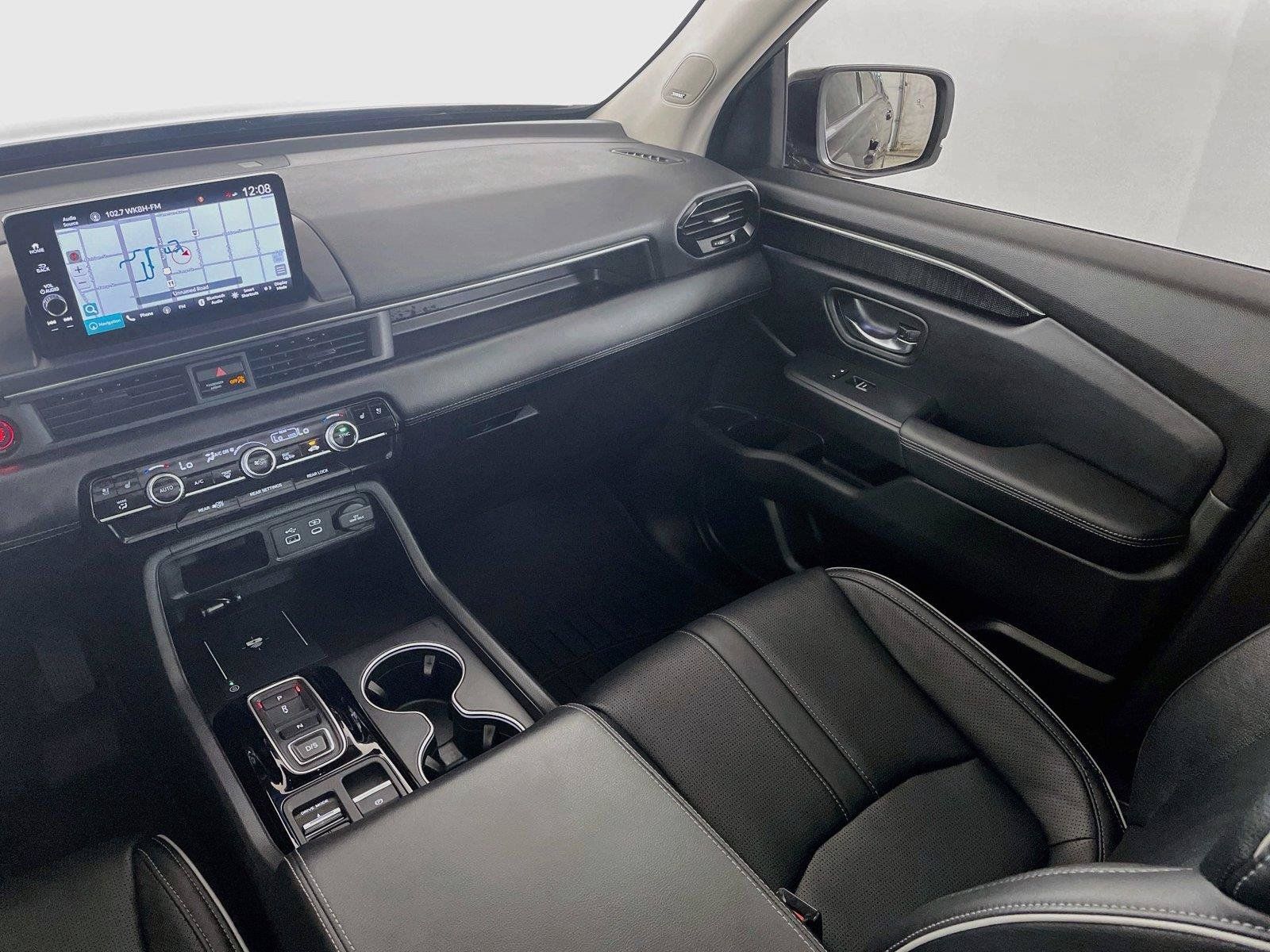 Used 2023 Honda Pilot Elite image 25