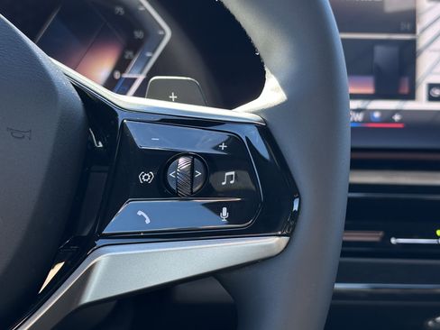 New 2026 BMW 530i w/ Premium Package image 18