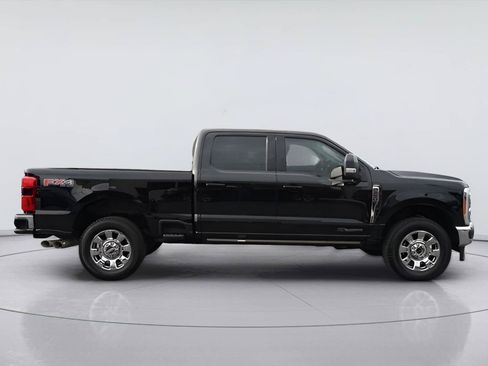 Certified 2023 Ford F250 Lariat w/ Lariat Ultimate Package AWD/4WD image 5