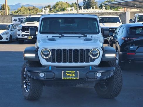 Certified 2025 Jeep Wrangler Unlimited Rubicon 4xe w/ Safety Group AWD/4WD image 2