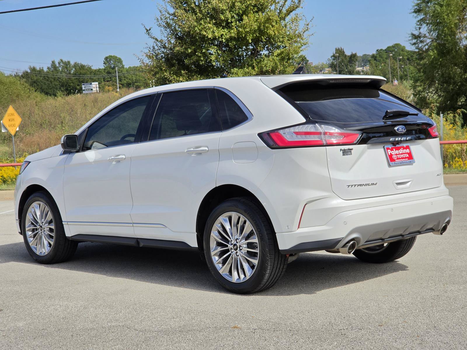Used 2024 Ford Edge Titanium w/ Titanium Elite Package AWD/4WD image 6