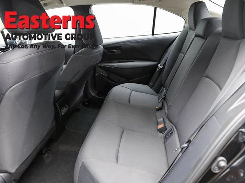 Used 2025 Toyota Corolla LE FWD image 20