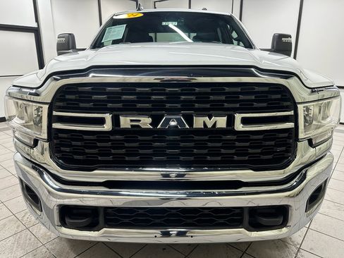 Used 2024 RAM 2500 Big Horn image 16