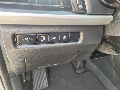 Used 2020 Kia Telluride S FWD image 25