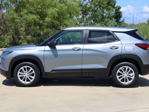 New 2026 Chevrolet TrailBlazer LS w/ LS Convenience Package FWD image 5
