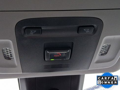 Used 2023 Toyota Camry SE image 31