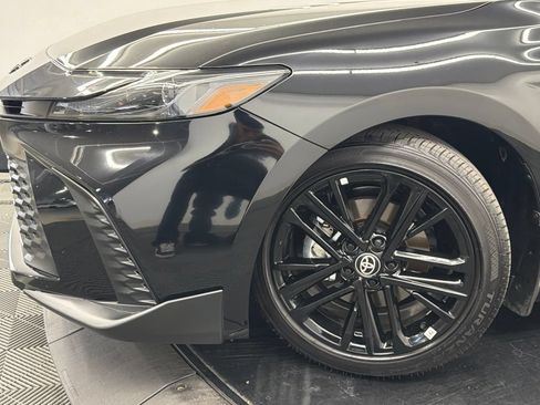 Used 2026 Toyota Camry SE w/ Convenience Package FWD image 5