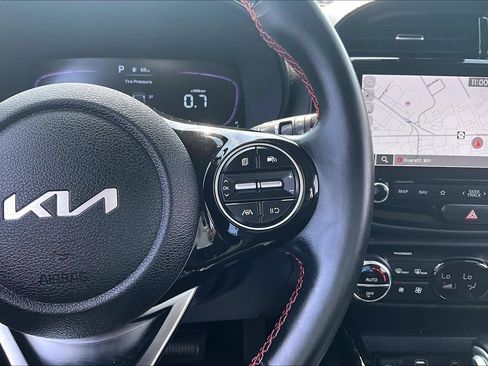 Used 2023 Kia Soul GT-Line FWD image 12