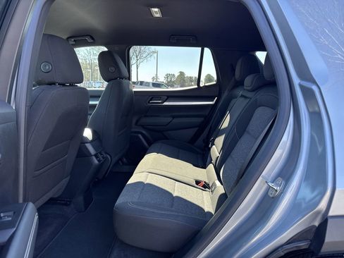 Used 2025 GMC Terrain Elevation image 29