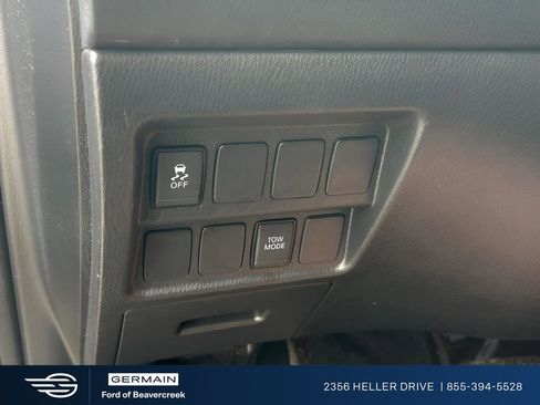 Used 2020 Nissan Pathfinder S AWD/4WD image 8