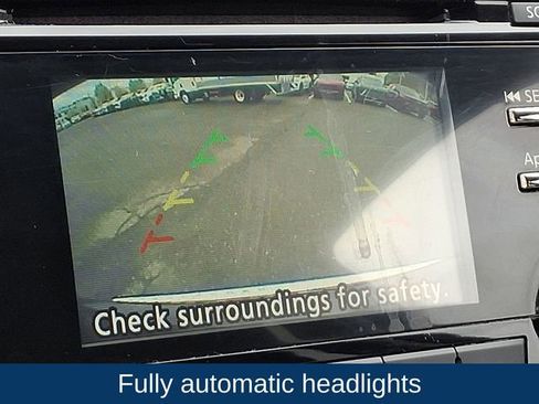 Used 2015 Nissan Rogue SV image 13