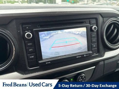 Used 2019 Toyota Tacoma SR5 AWD/4WD image 23