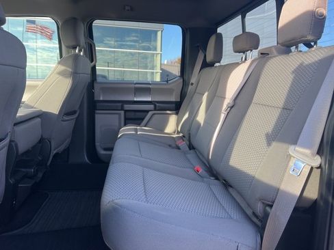 Used 2019 Ford F150 XLT w/ Equipment Group 302A Luxury image 17