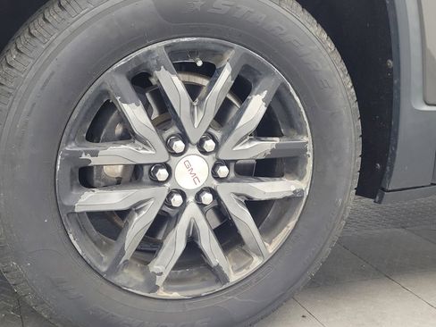 Used 2019 GMC Acadia SLT FWD image 31