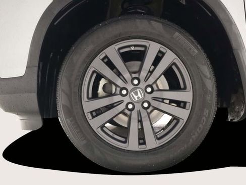 Used 2019 Honda Ridgeline Sport image 9