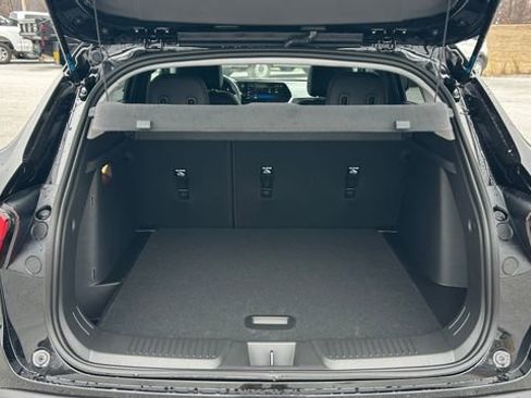 New 2026 Chevrolet Trax LT image 35