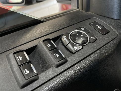 Used 2017 Ford F350 Lariat w/ Lariat Ultimate Package image 30