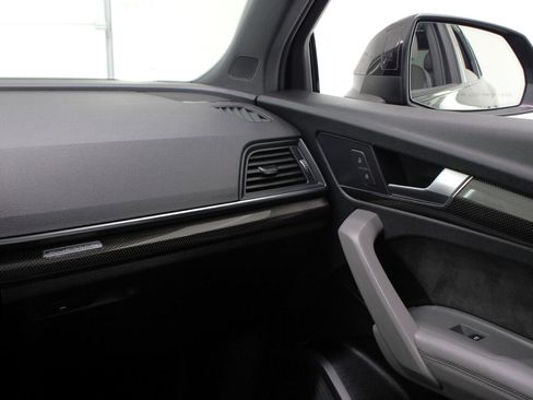 Used 2019 Audi SQ5 Premium Plus w/ Premium Plus Package image 55