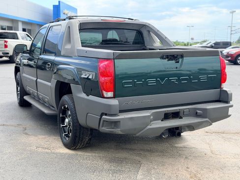 Used 2002 Chevrolet Avalanche 4x4 w/ Off-Road Suspension Pkg image 7