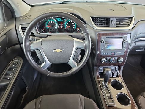 Used 2016 Chevrolet Traverse LT w/ Style and Technology Package AWD/4WD image 22