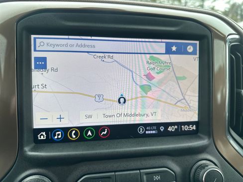 Used 2021 Chevrolet Silverado 1500 High Country w/ Technology Package image 19