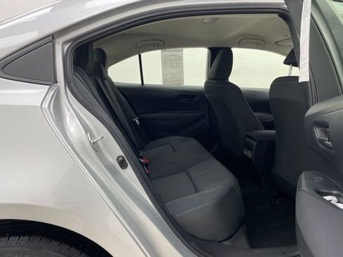 Used 2023 Toyota Corolla LE FWD image 14