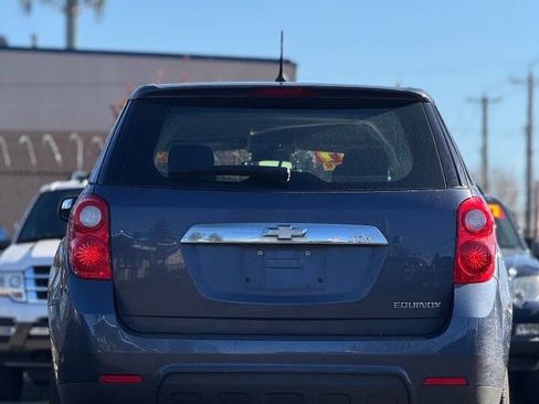 Used 2014 Chevrolet Equinox LS FWD image 28