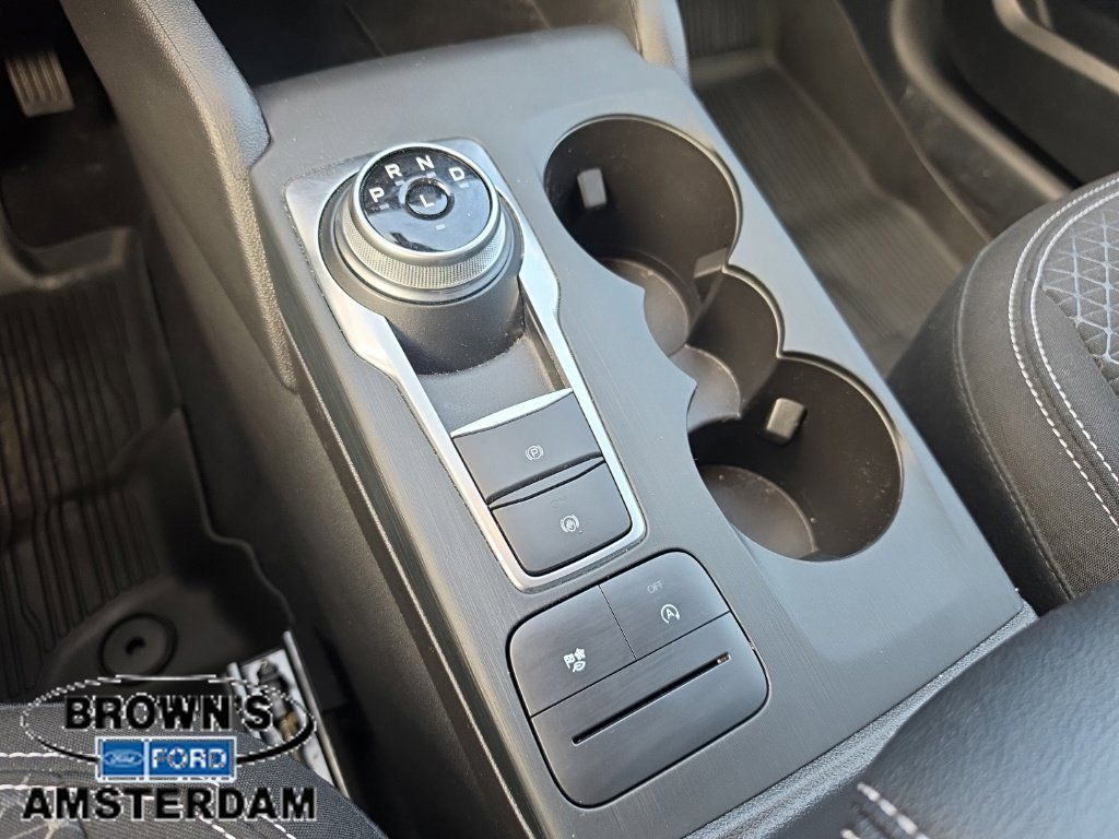 Used 2024 Ford Escape Active AWD/4WD image 17